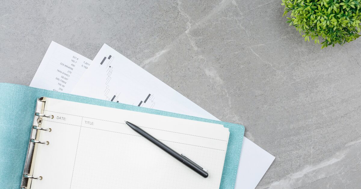 学校でいじめが起きたときに保護者が最初に対応を考えるための書類整理イメージ